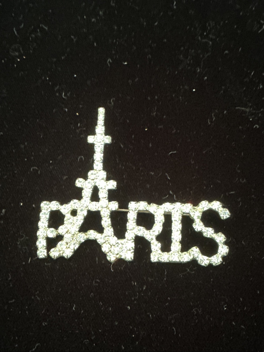 Rhinestone 'PARIS' Eiffel Tower broach - Silver Sparkle